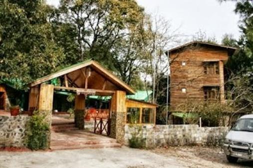 Mountain Club Hotel Bhimtal Exterior photo